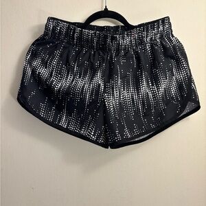 Danskin Black and White dots Athletic Women’s Shorts Size M (8-10)